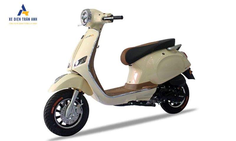 Xe ga 50cc Ally A1S (đèn tròn) là mẫu xe tay ga phong cách Vespa Ý
