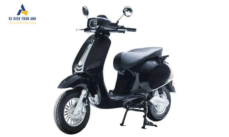 Takashi Crown S mang đậm dấu ấn thiết kế Vespa Ý