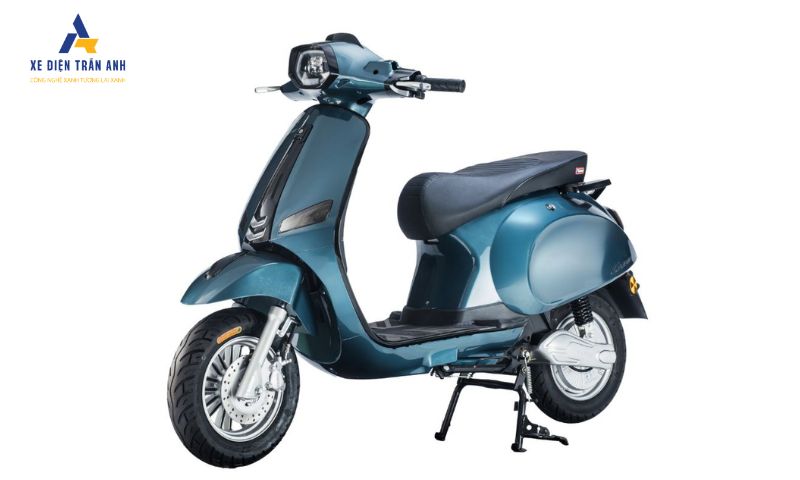 Takashi Crown S là lựa chọn hàng đầu trong phân khúc xe máy điện Vespa tại Việt Nam